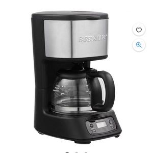 Small 5-cup coffee maker
